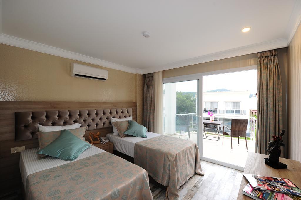 Delita Suite Hotel Turkbuku Голтуркбуку Стая снимка