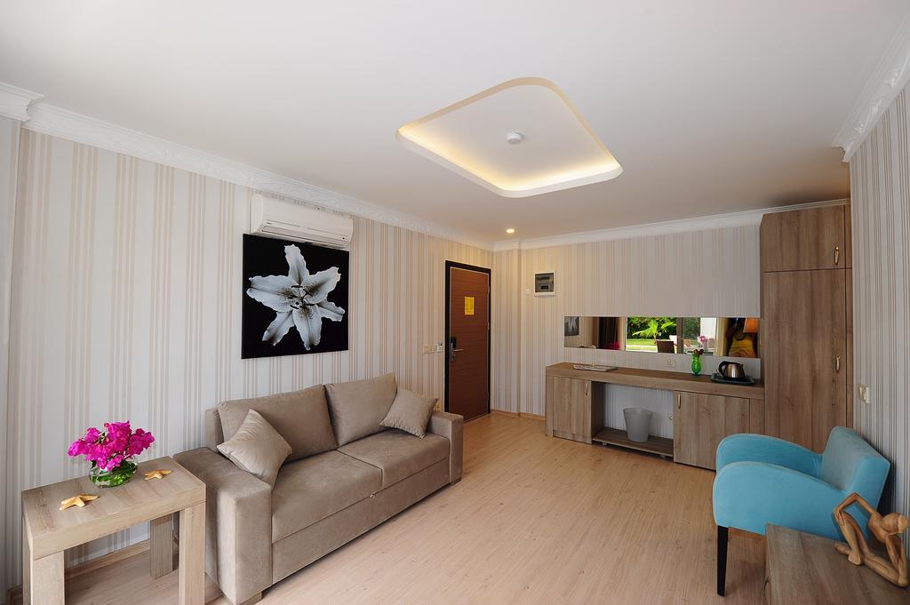 Delita Suite Hotel Turkbuku Голтуркбуку Стая снимка